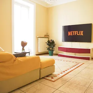 Wonderful Downtown Apartment-hd Netflix, King-size Bed, Two Minutes' Walk From Metro Milán
